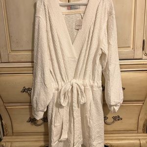 Brand new with tags! Free people white Greta romper. Perfect for the summer!